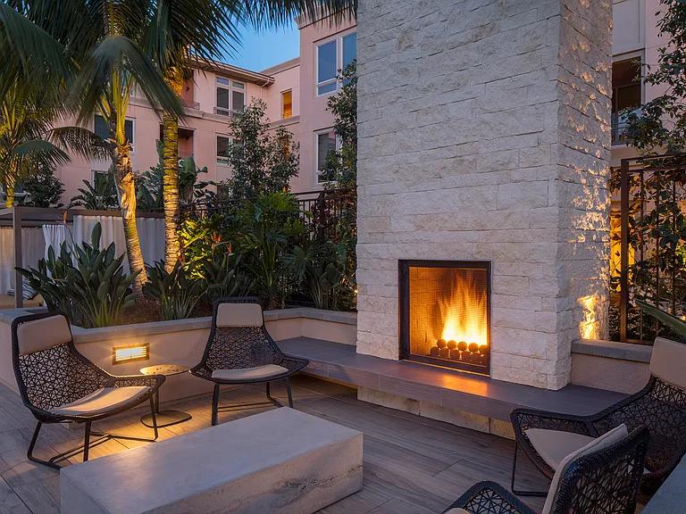 Villas at Playa Vista - Montecito — Photo 6