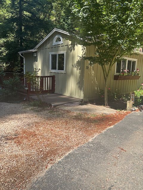 Front of cabin