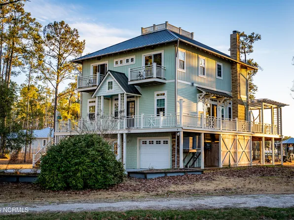 541 Mills Road, Oriental, NC 28571