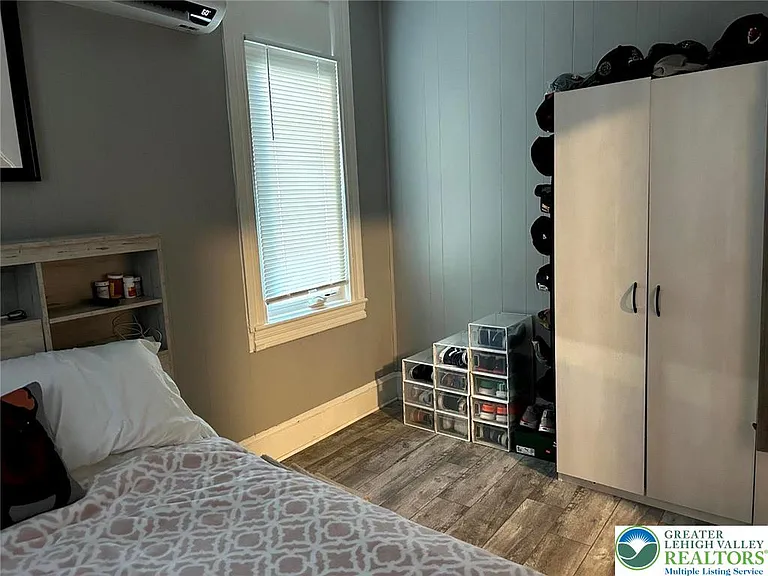 26 S 5th St #26B — Photo 3