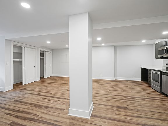 4th image of 345 Main St #296