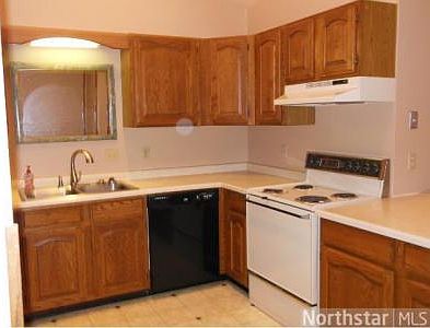 5th image of 38516 Grand Ave