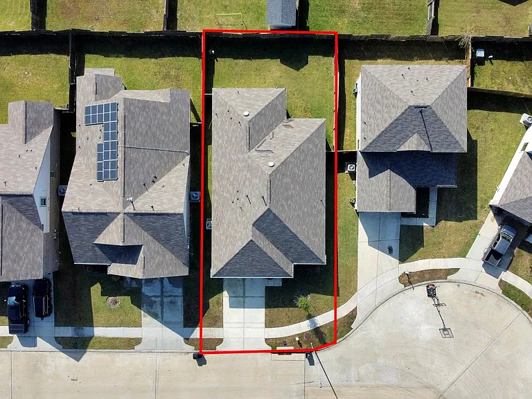 9447 Klein Ln — Photo 6