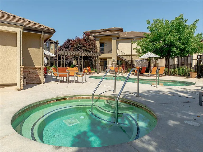 Wolf Ranch Condominium Rentals — Photo 21