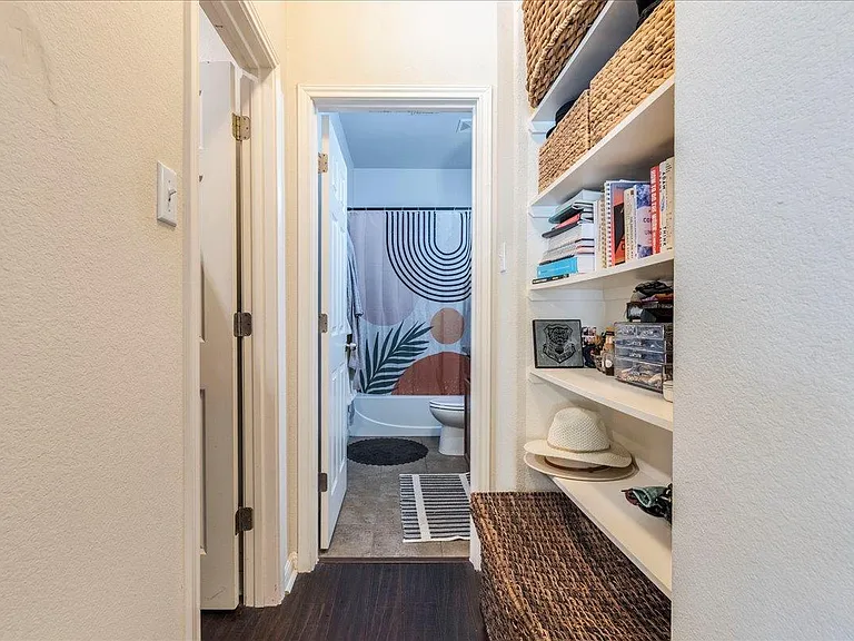 1721 Monahans Ln — Photo 13