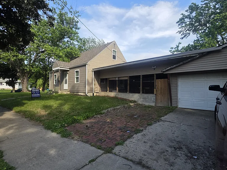 1003 W Sunset Ave — Photo 5