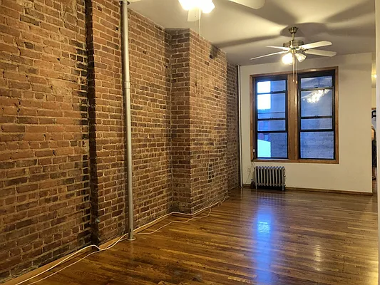 Rented by Warren T Real Estate Corp. | media 12