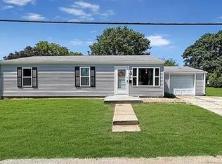 803 S 23rd St, Lexington, MO 64067