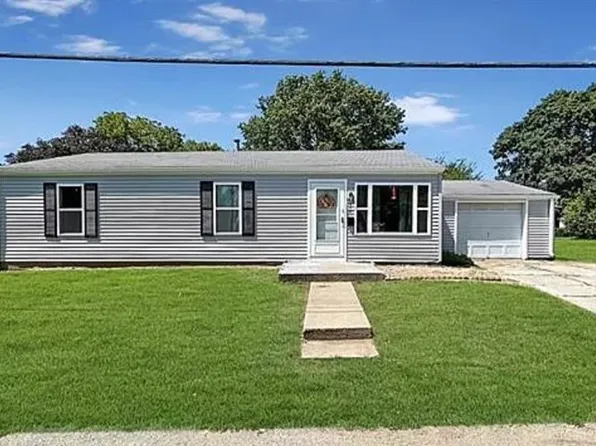 803 S 23rd St, Lexington, MO 64067