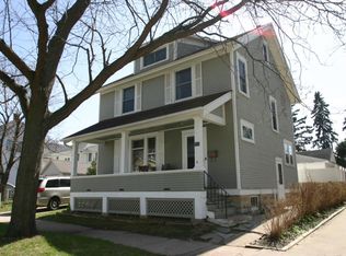 712 2nd St NW, Rochester, MN 55901