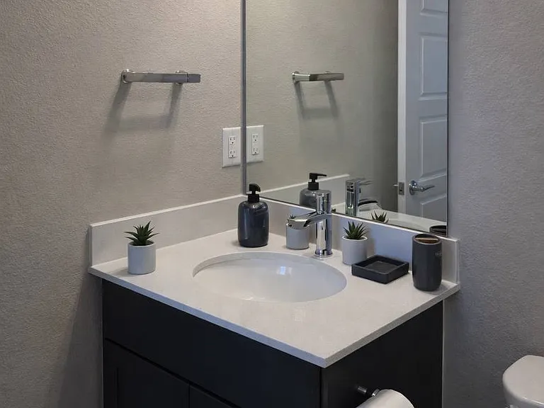 6338 N Lisbon St #3 — Photo 10