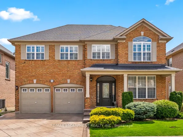 2464 Pebblestone Ct, Oakville, ON L6M 4C4