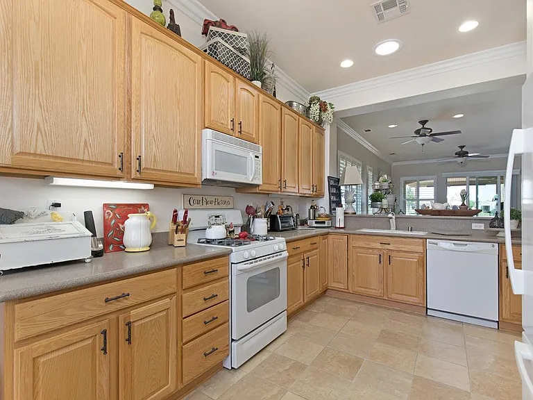 10540 Bridge Haven Rd — Photo 6