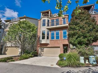 2162 Riverside Dr, Cincinnati, OH 45202