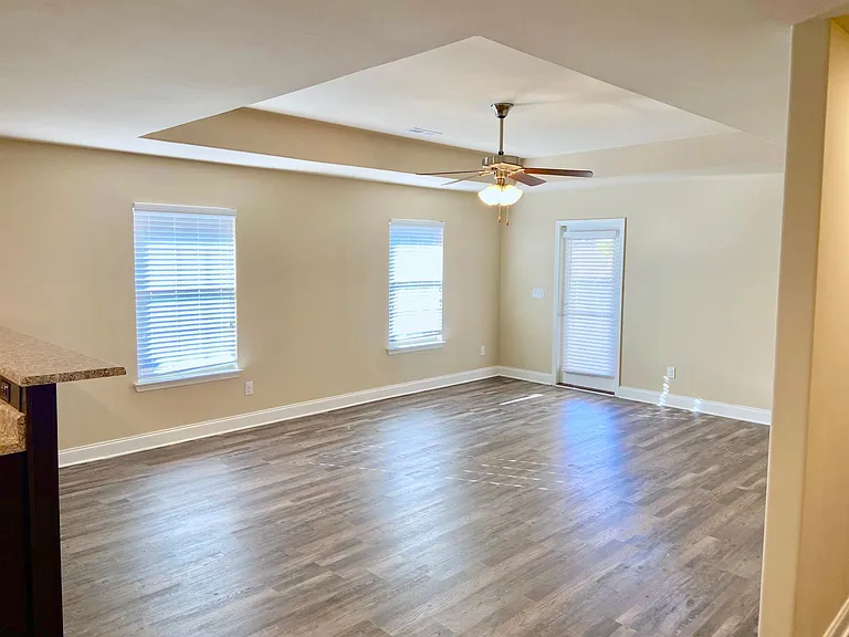 155 Hidden Trace Ct — Photo 4