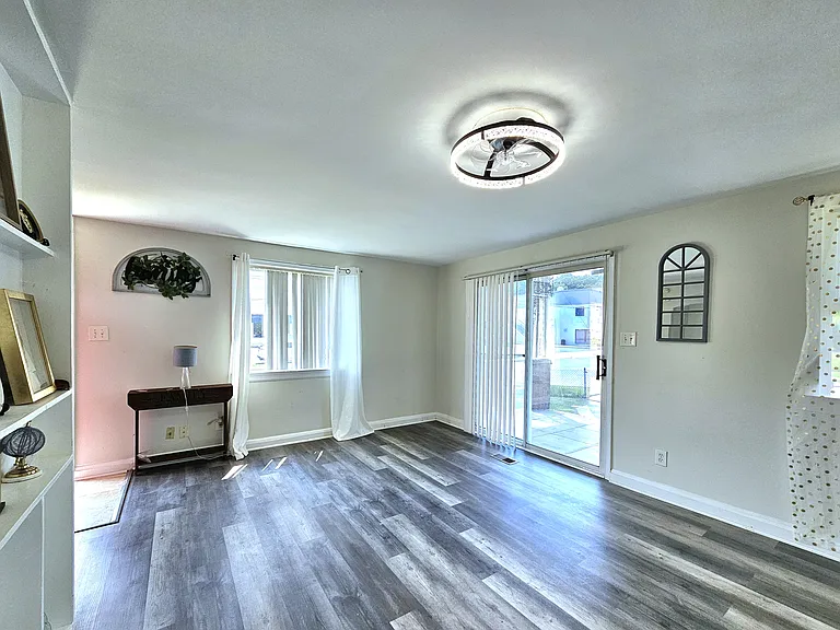 8501 Chestnut Oak Rd — Photo 8