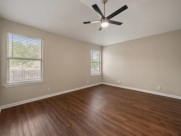 4904 Gnarled Oak Cv — Photo 21