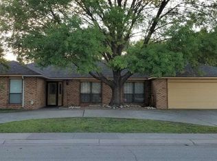 1402 S 23rd St, Artesia, NM 88210