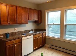 195 Billings Rd #2, Quincy, MA 02171