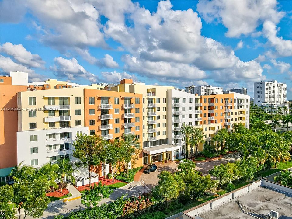 1st image of 2775 NE 187th St APT 212