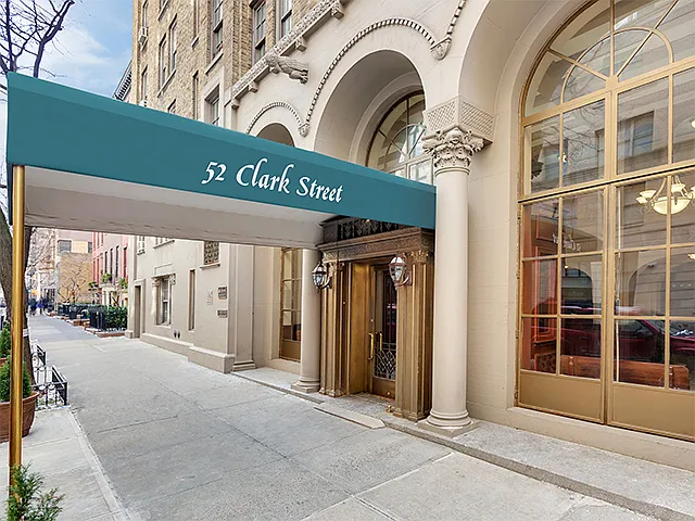 52 Clark St #5R — Photo 9