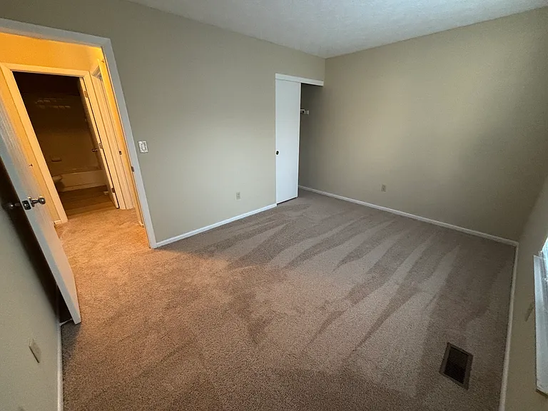 1888 Stoneview Ct — Photo 18