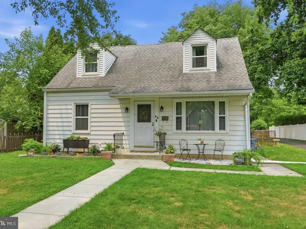 44 Letchworth Ave, Yardley, PA 19067