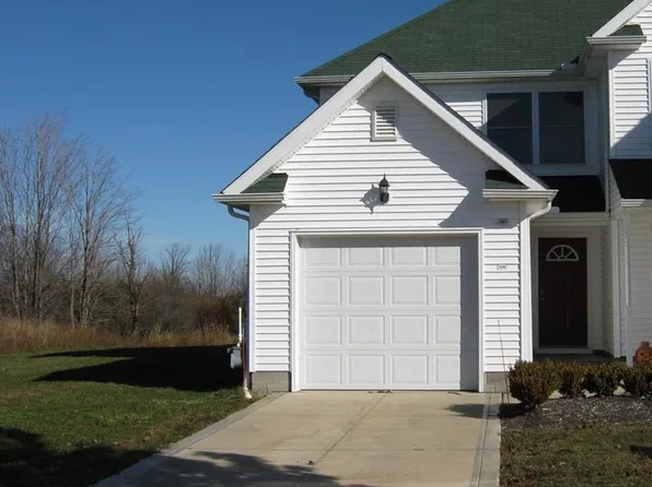 16486 Cottonwood Pl, Middlefield, OH 44062