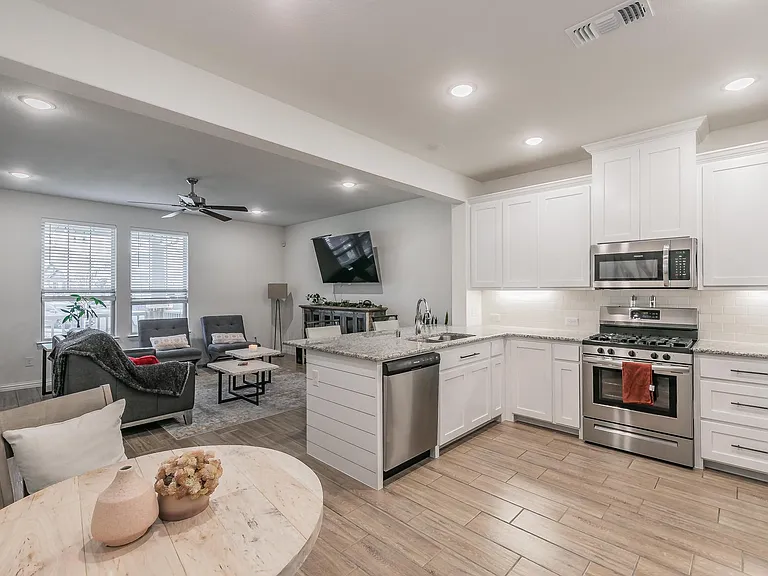 4503 Fossil Opal Ln — Photo 4