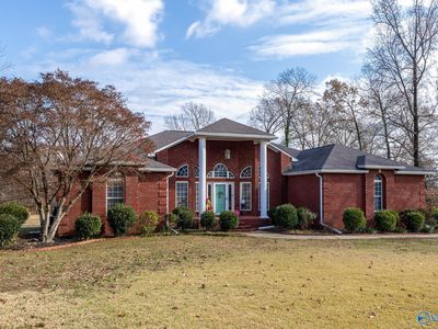 173 Forest Home Dr, Trinity, AL, 35673