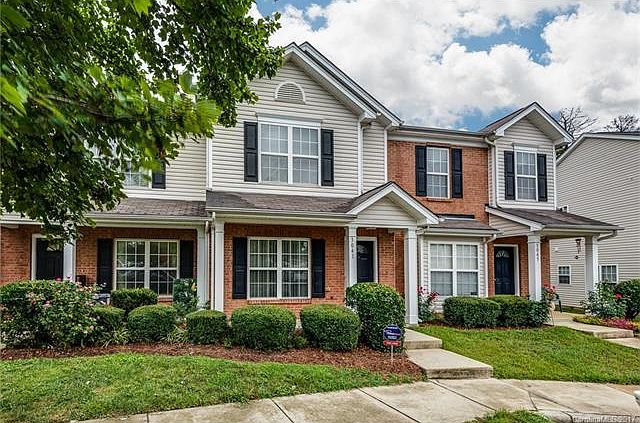 1st image of 3041 Golden Dale Ln