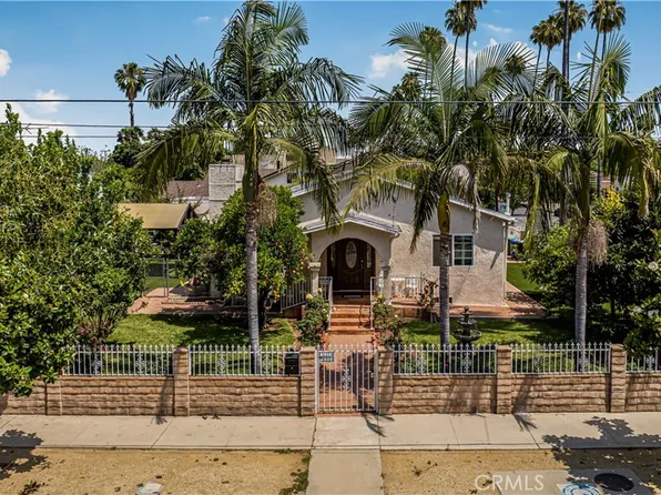 14305 Kittridge St, Van Nuys, CA 91405