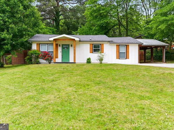 2804 Hall Dr SE, Smyrna, GA 30082