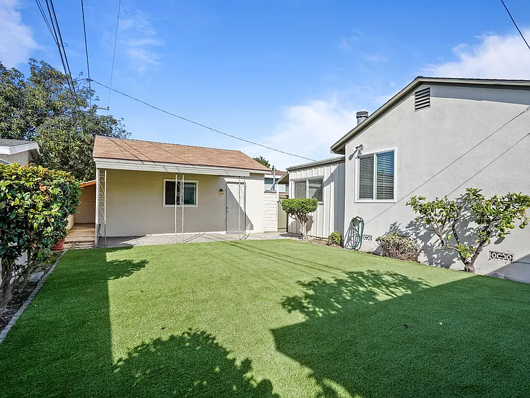 5000 Merrill St — Photo 23