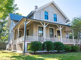 39 Powel Ave, Newport, RI 02840