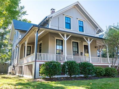 39 Powel Ave, Newport, RI, 02840