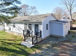 512 Central Ave, Hillsborough, NC 27278