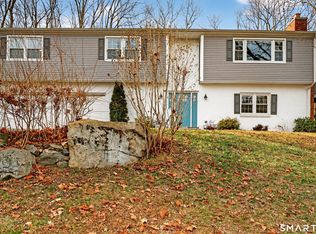 826 Quarter Mile Rd, Orange, CT 06477
