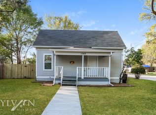 1245 Lowe St, Fort Worth, TX 76110