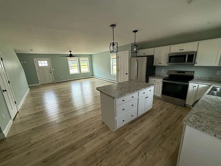 30 Wildwood Dr #30 — Photo 5