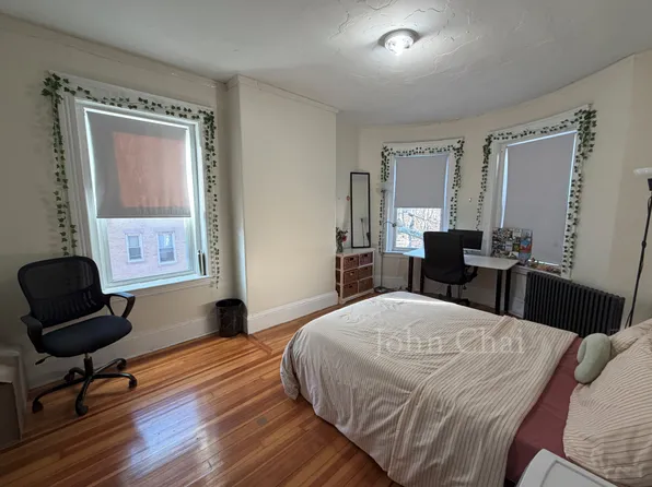 1381 Commonwealth Ave, Boston, MA