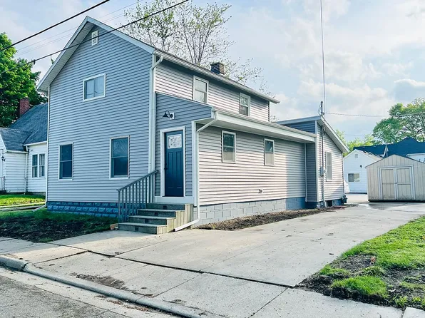 317 Cedar St, Wauseon, OH 43567