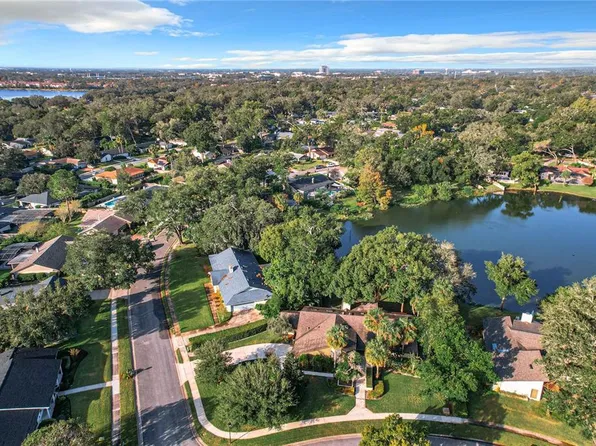 956 Stonewood Ln, Maitland, FL 32751