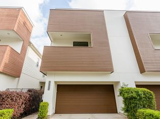 5525 Darling St #A, Houston, TX 77007