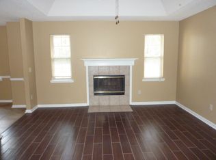 125 Shawn Ct, Hinesville, GA 31313