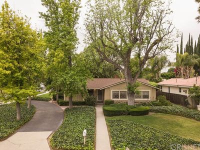 17800 Malden St, Northridge, CA, 91325