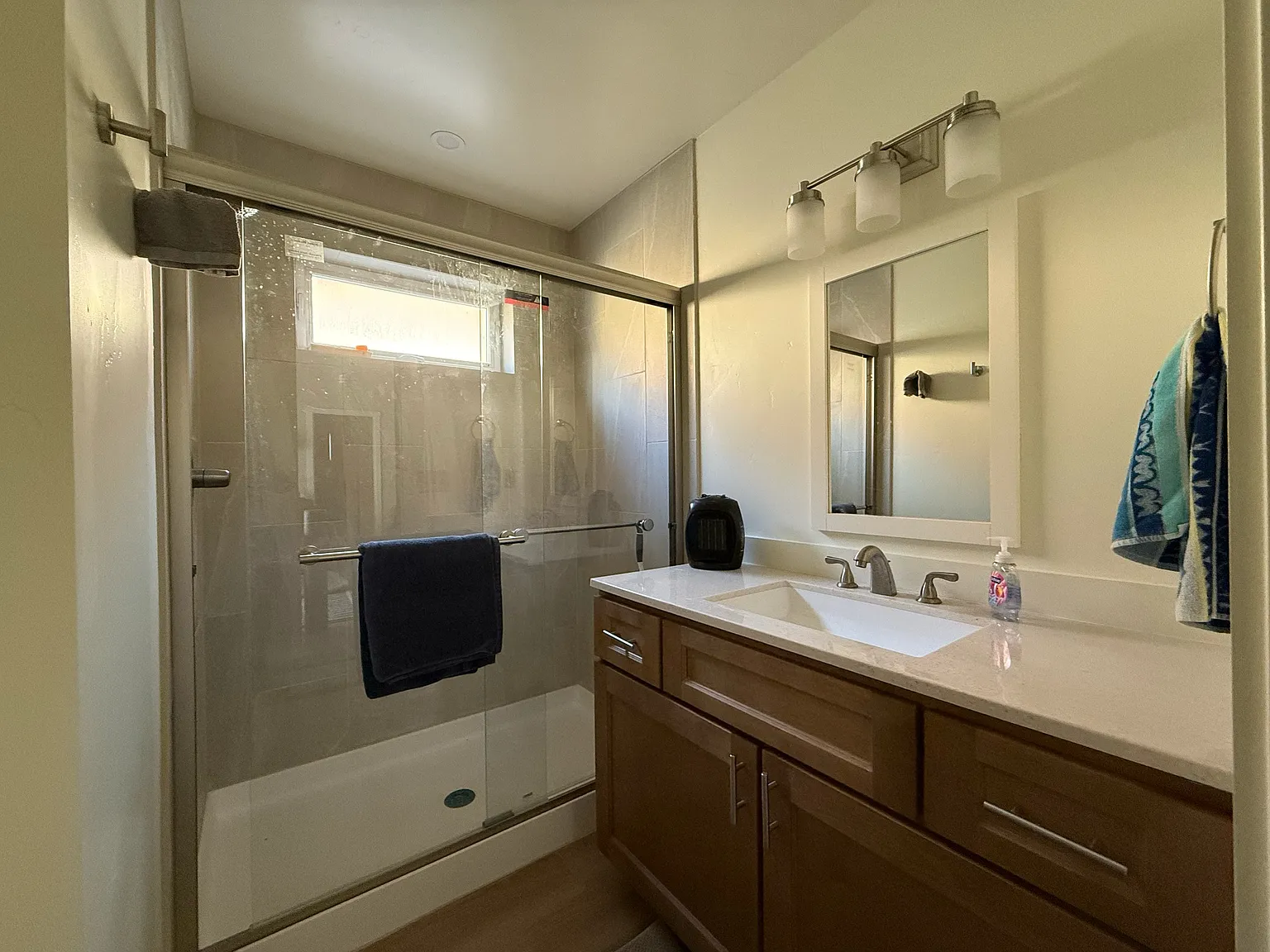 2 bed, 900 sqft, $2,500 — Photo 1