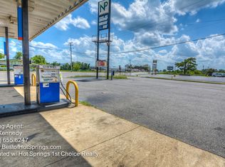 406 Airport Rd, Hot Springs, AR 71913