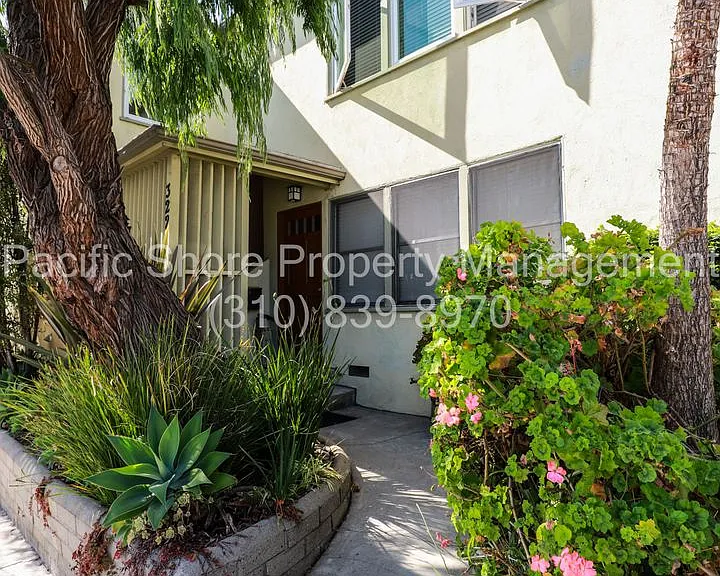 Nebraska Apartments — Photo 1