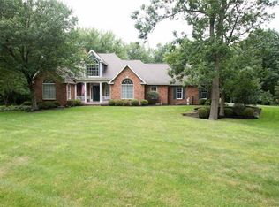 12 Silent Meadows Dr, Spencerport, NY 14559